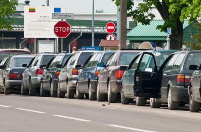 Informacija apie automobilių eiles pasienyje vėl skelbiama internete