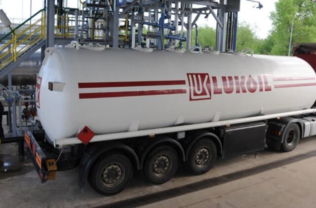 "Lukoil" degalinės atsisako įprasto 98 markės benzino