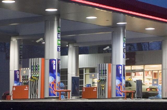"ORLEN Lietuva" sumažino didmeninę degalų kainą