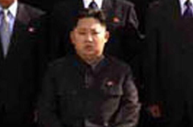 Šiaurės Korėja: Kim Čen Iro sūnui atlikta plastinė operacija