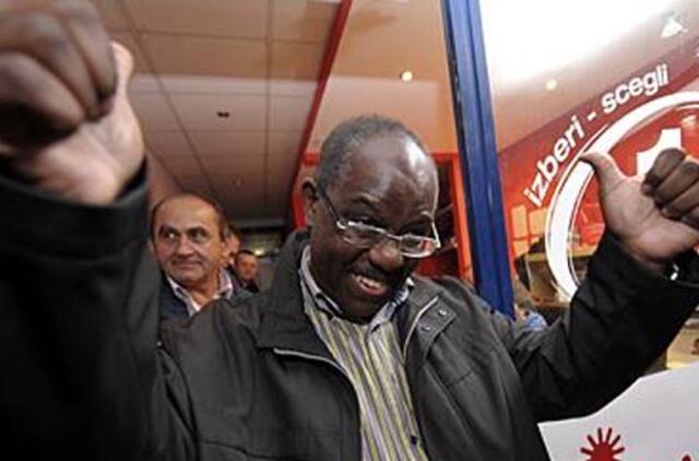 Slovėnijoje miesto meru pirmą kartą tapo juodaodis