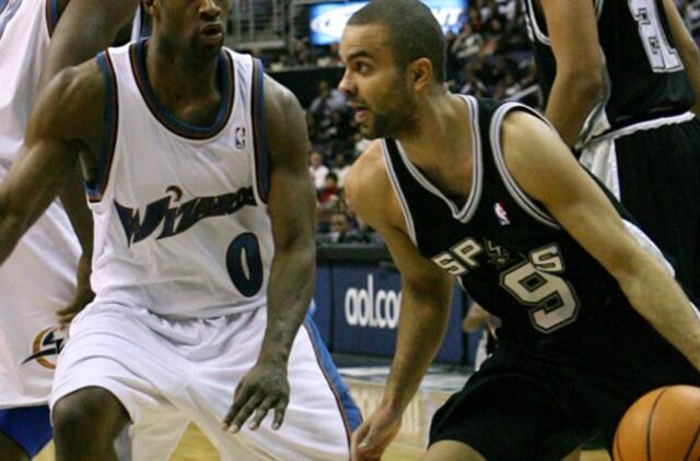 Tonis Parkeris pasirašė naują sutartį su "Spurs"