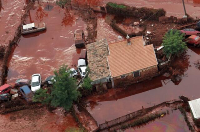 Vengrijoje: kenksmingoms atliekoms išvalyti  prireiks metų