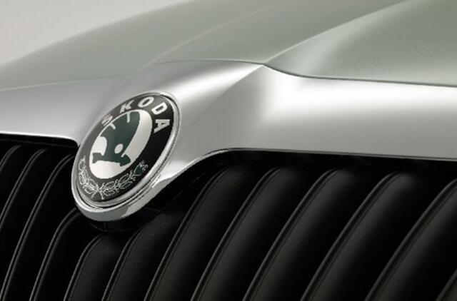 “Volkswagen” koncernas ėmė pavydėti savo paties valdomai “Škoda” markei