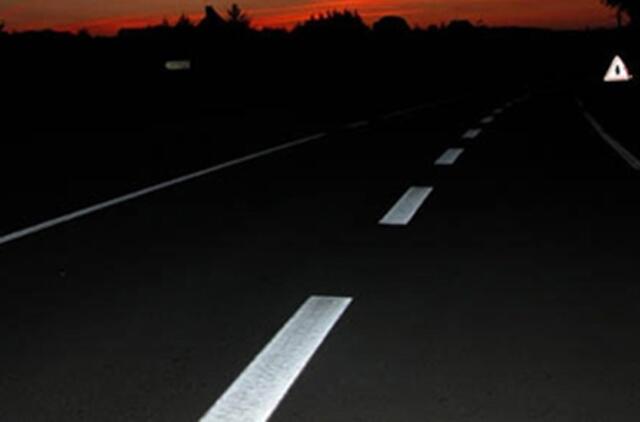 Ant kelio gulėjęs jaunuolis - reanimacijoje