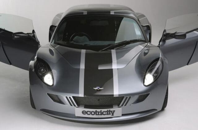 Elektromobilis britų milijonieriui atsiėjo milijoną svarų