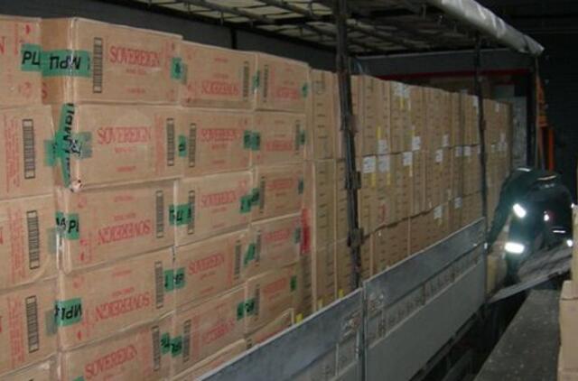 Generalinės prokuratūros prašoma perimti vagystės iš muitinės posto tyrimą