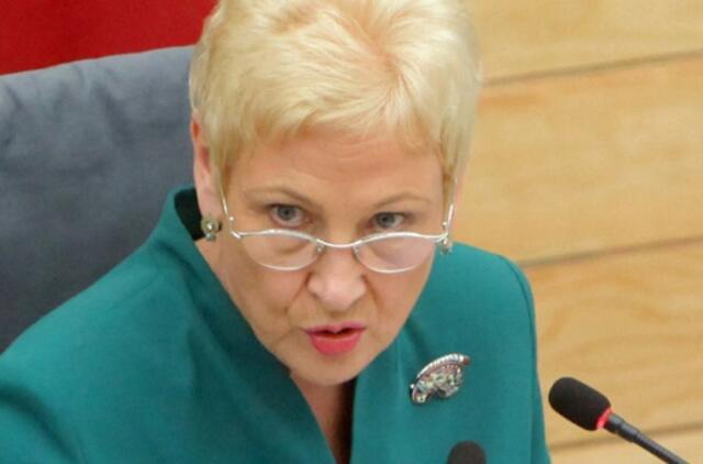 Irena Degutienė žada inicijuoti kreipimąsi į Konstitucinį Teismą dėl Aleksandro Sacharuko