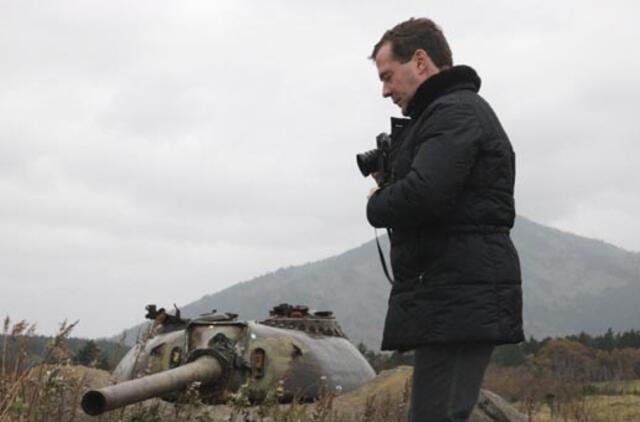 Japonija iš Rusijos atšaukė savo ambasadorių