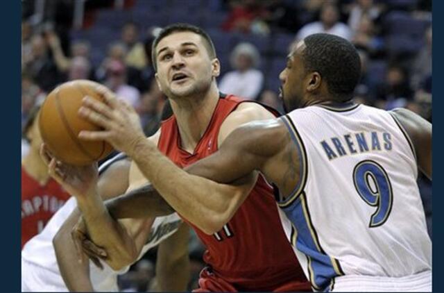 Lino Kleizos sąskaitoje - 15 taškų, "Raptors" - 9-as pralaimėjimas