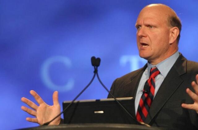 "Microsoft" vadovas Steve Ballmeris pardavė dalį bendrovės akcijų