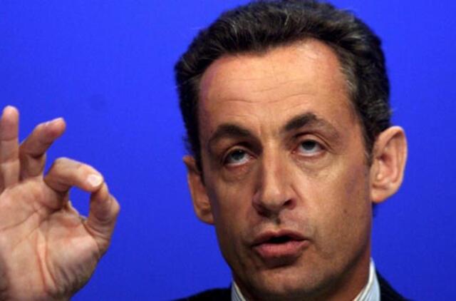 Nicolas Sarkozy papiktino žiniasklaidą, nederamai pavartojęs žodį "pedofilas"