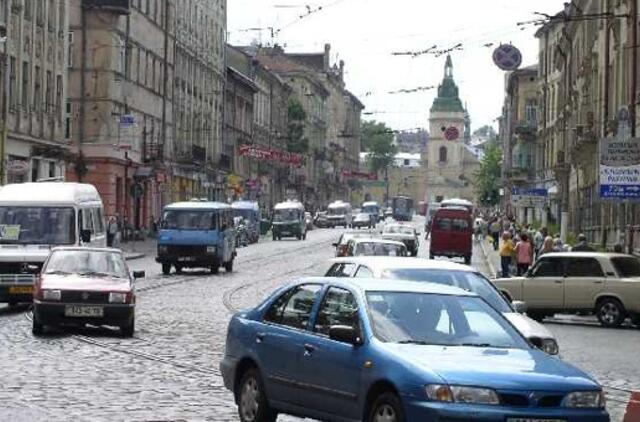 Pinigai ir eismo saugumas: už skolas Lvovo centre išjungti visi šviesoforai