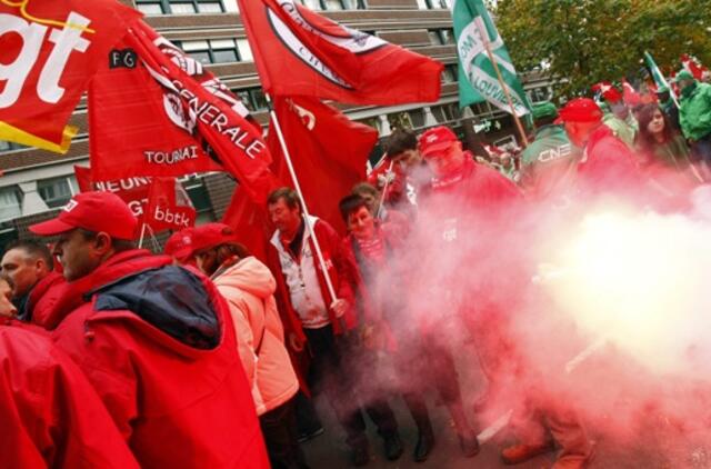 Prancūzijoje tęsiasi protestai prieš pensijų reformą