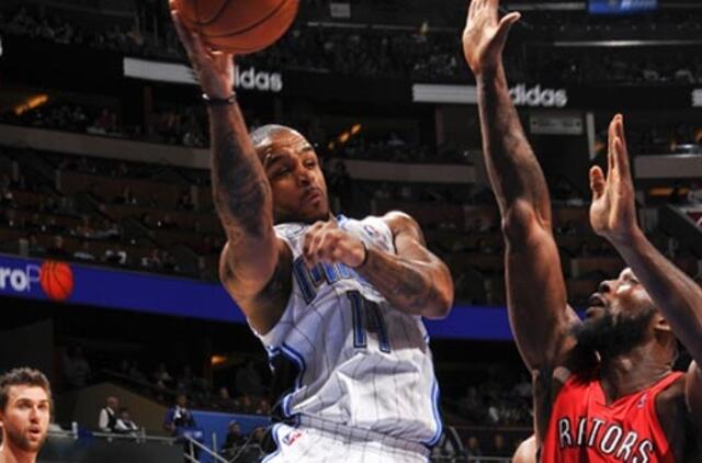 "Raptors" įveikė "Magic" ekipą ir nutraukė šešių pralaimėjimų seriją