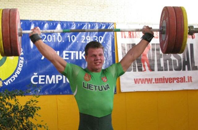 Šalies sunkiaatlečių pirmenybėse - galybė rekordų