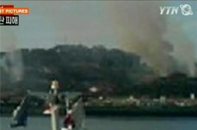 Šiaurės ir Pietų Korėjos apsikeitė artilerijos ugnimi