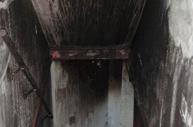 Sostinės mokykloje kilo gaisras