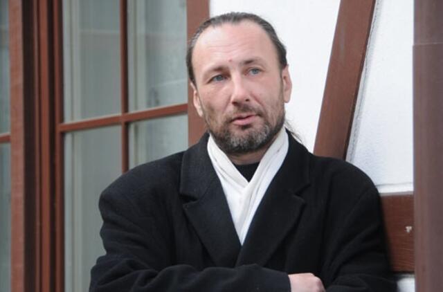 Su Kristijono Donelaičio vertimais - į pasaulį