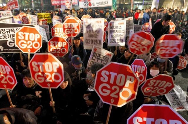 Tūkstančiai žmonių Pietų Korėjoje dalyvavo demonstracijoje prieš G20 viršūnių susitikimą