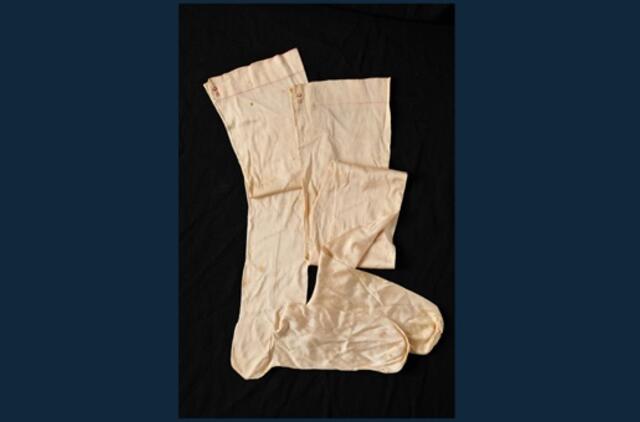 31 250 eurų už šilkines Napoleono kojines
