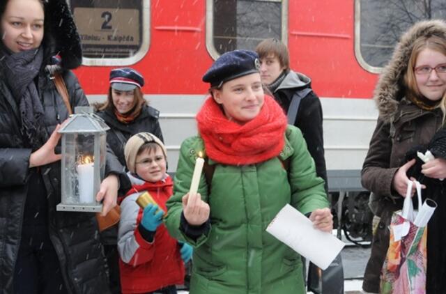 Į Klaipėdą atkeliavo Betliejaus ugnis