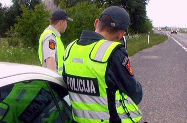 Lietuva ieškos Kelių eismo taisykles pažeidusių užsieniečių