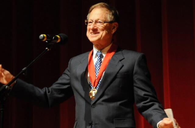 Ligoninės garbės daktaro vardas – švedų gydytojui