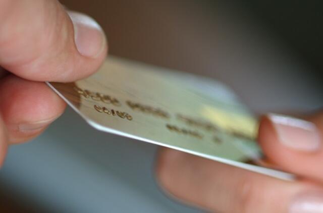 Palestiniečio banko kortelė pasieniečių neįtikino