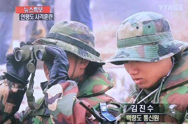 Pietų Korėja Japonijos jūroje rengia trijų dienų karines pratybas