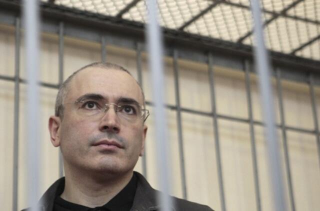 Rusija: Michailas Chodorkovskis pripažintas kaltu dėl pinigų plovimo ir sukčiavimo