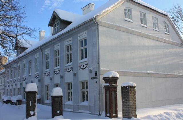 Šilutė kratosi H. Šojaus dvaro restauratorių