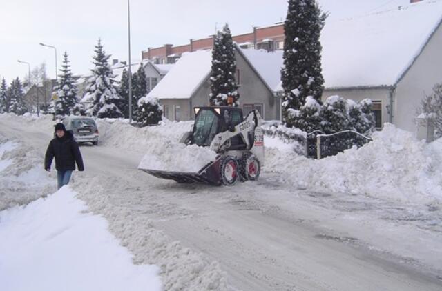Šilutėje dėl sniego darosi ankšta