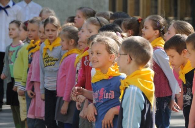 Švietimo ministras: 2023-iaisiais mokyklas baigs 40 proc. mažiau jaunuolių nei šiemet