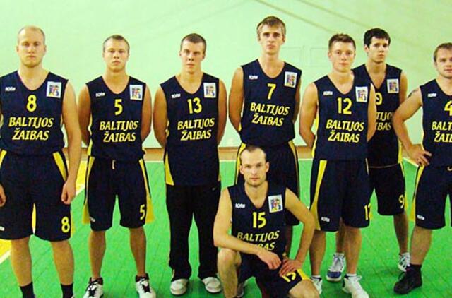 "Baltijos žaibas" - sirgaliai, virtę krepšininkais
