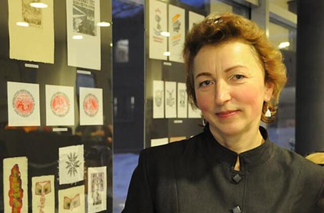 Bibliotekai - dovana, telpanti knygoje