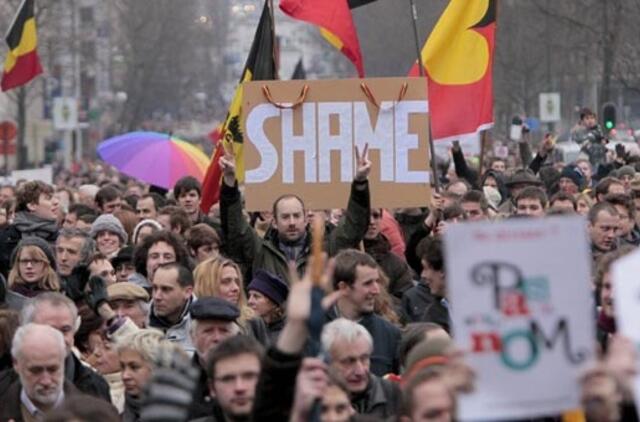 Tūkstančiai belgų Briuselyje reikalavo naujos vyriausybės