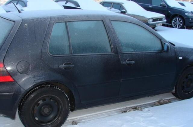 Berlyne pavogtas automobilis sulaikytas Lietuvos pasienyje