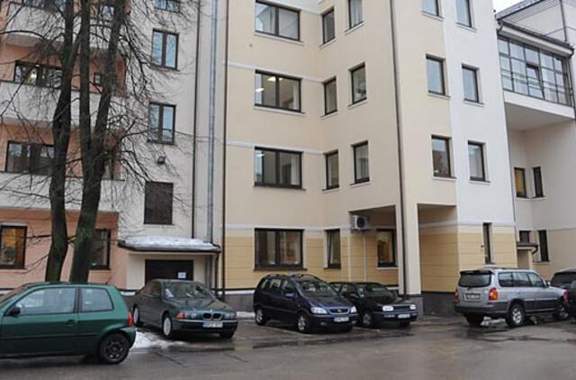 Biurokratinis aparatas vėl panoro pūstis