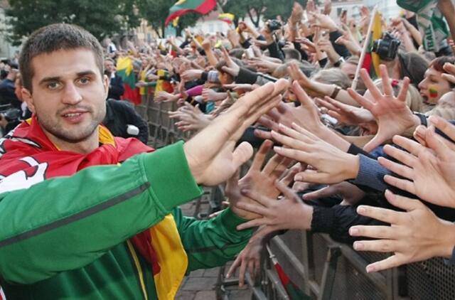 Geriausio praėjusių metų krepšininko rinkimuose Linas Kleiza - ketvirtas