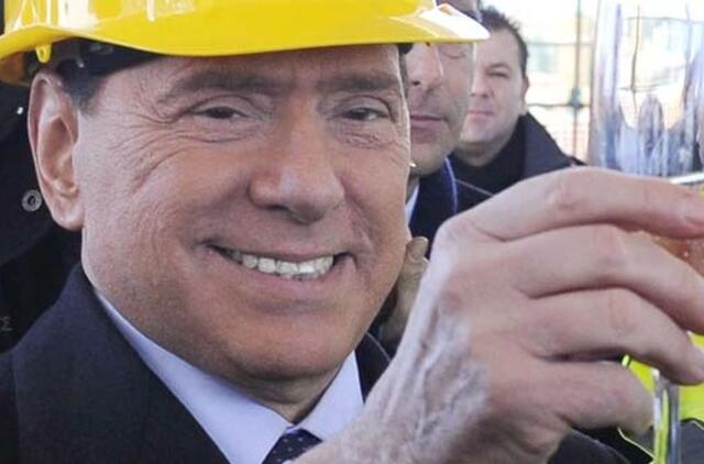 Italų prokuratūra prašo pradėti procesą premjerui Silvio Berlusconiui