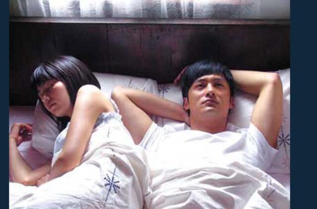 Kinijoje pernai išsiskyrė beveik 2 milijonai porų