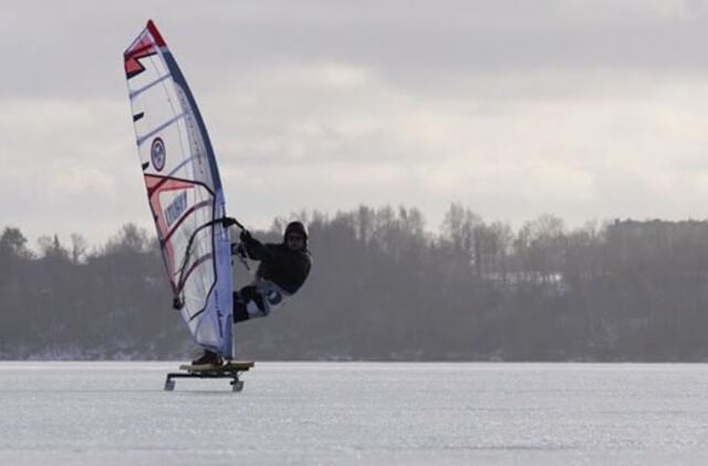 Per vėtrą kaunietis pasiekė ledrogių greičio rekordą