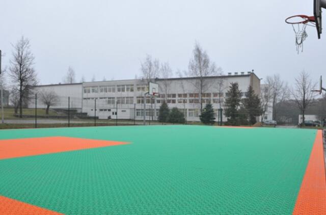 Tarp atnaujinamų sporto aikštynų - ir Gargždų "Minijos" mokykla