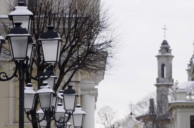 Vasario 17-oji: vardadieniai, dangaus kūnai, istorija