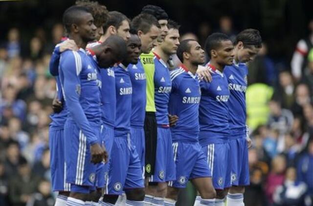 Anglijoje pergales šventė "Chelsea" ir "Liverpool"