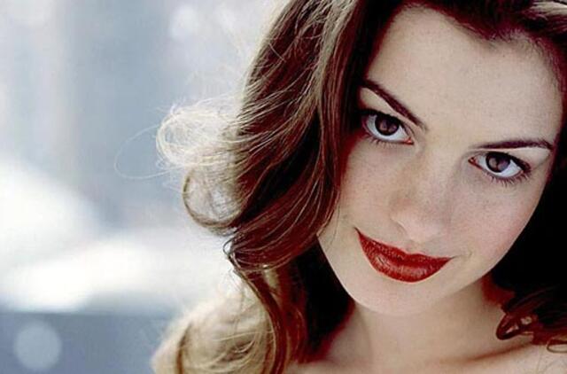 Anne Hathaway: "Visada sužinai tai, ko nežinojai anksčiau"