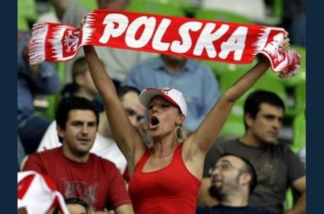 Į Kauną atvyks bent tūkstantis futbolo sirgalių iš Lenkijos