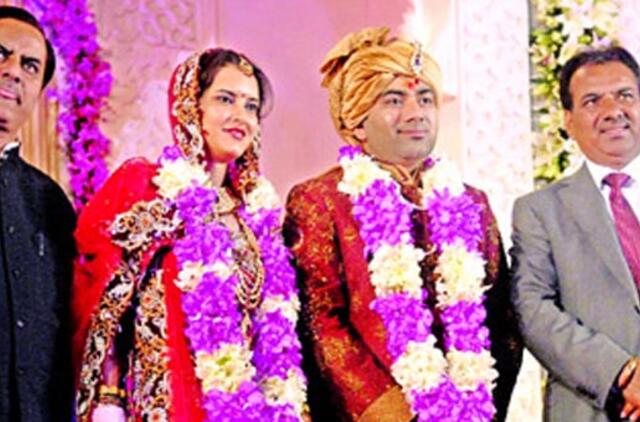 Labai didelės, labai storos indiškos vestuvės