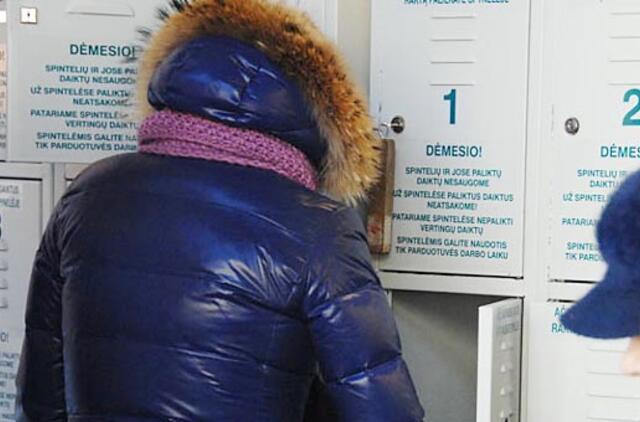 Parduotuvių spintelėse - savas gyvenimas